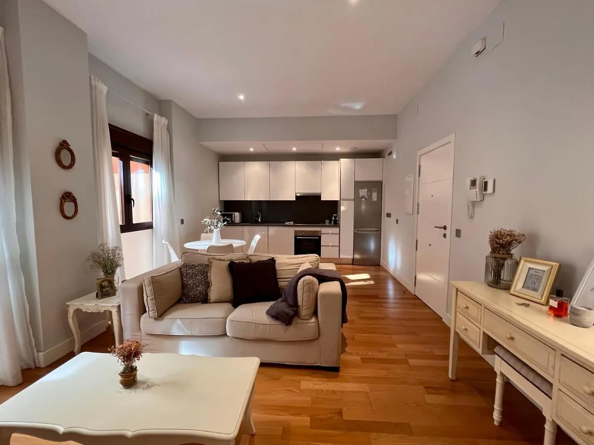 Homely Malaga Sebastian Souviron Biznaga Deluxe