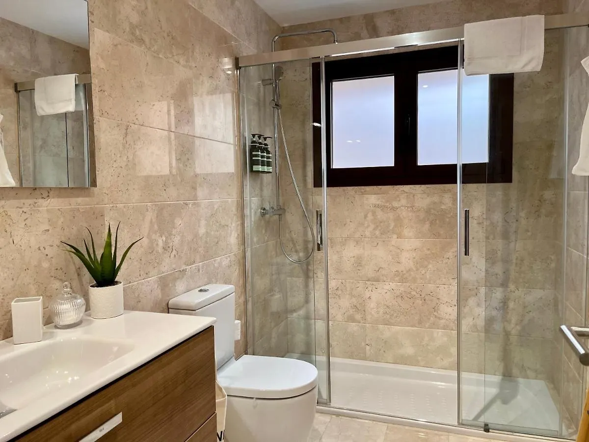 Homely Malaga Sebastian Souviron Biznaga Deluxe 0*,